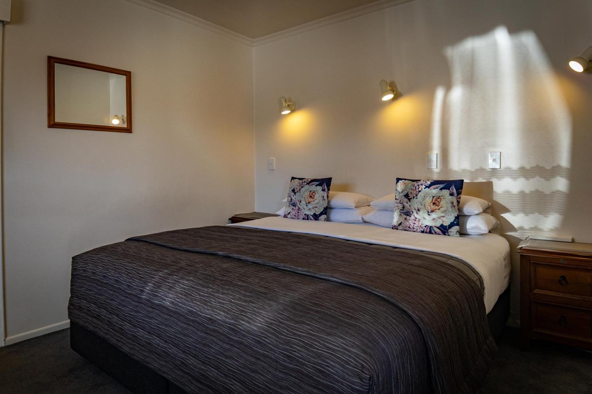 Amber Court Motel